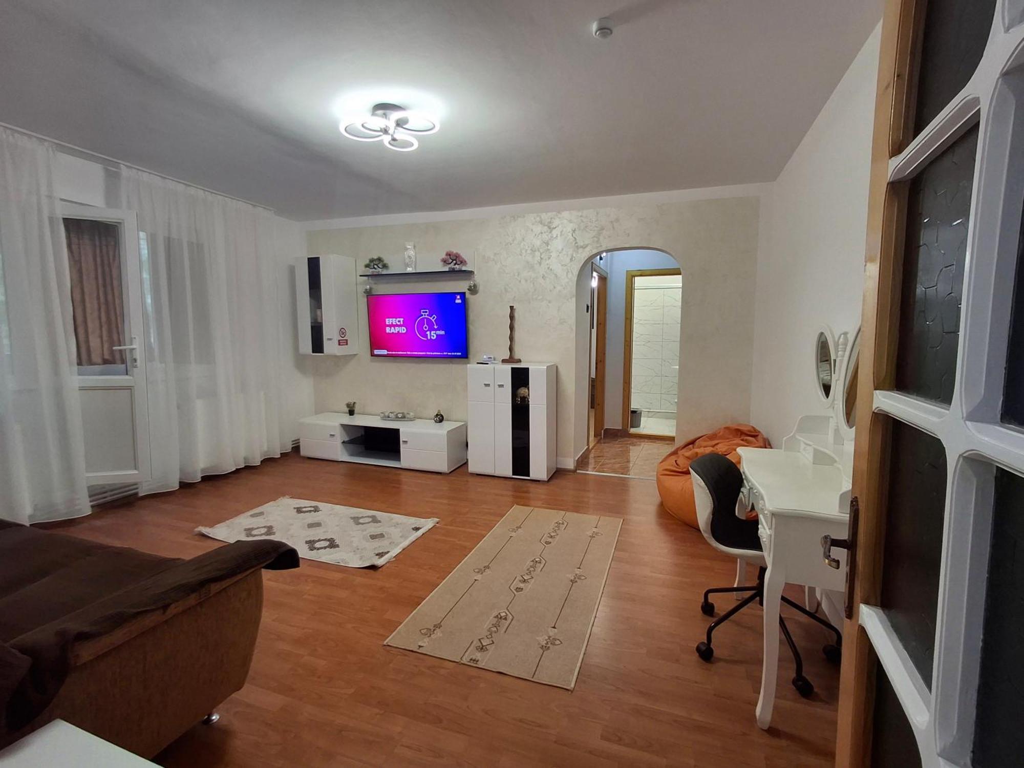 Apartament Alis2011 Buzau Bagian luar foto