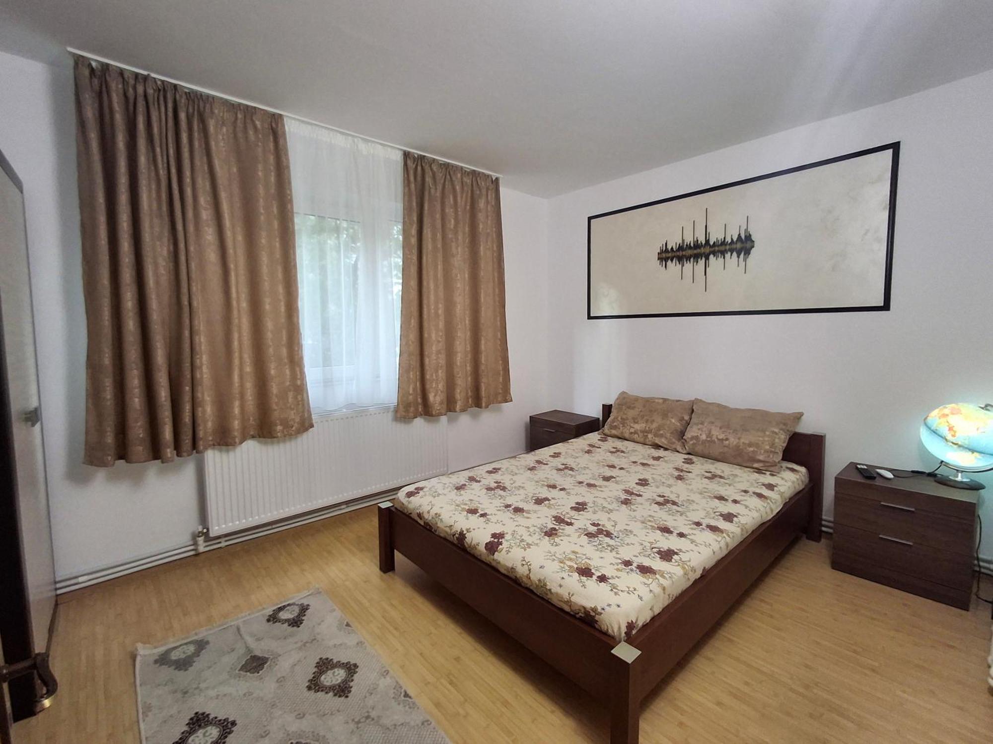 Apartament Alis2011 Buzau Bagian luar foto